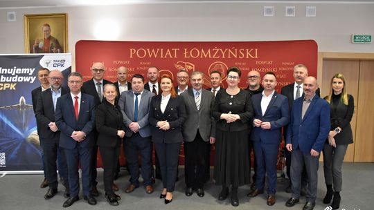 Samorządowcy z trzech województw apelują o budowę kolejowej „szprychy nr 3” CPK