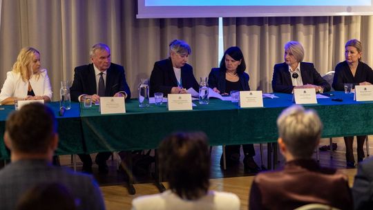 Spotkanie wiceminister zdrowia z dyrektorami stacji pogotowia ratunkowego