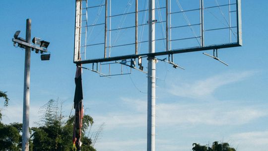 Stelaż pod baner reklamowy - jak wybrać najlepszy? Stelaż pod baner reklamowy - jak wybrać najlepszy?