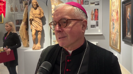 Sto lat diecezji łomżyńskiej. Album pamięci kościołów i wspólnot [VIDEO]