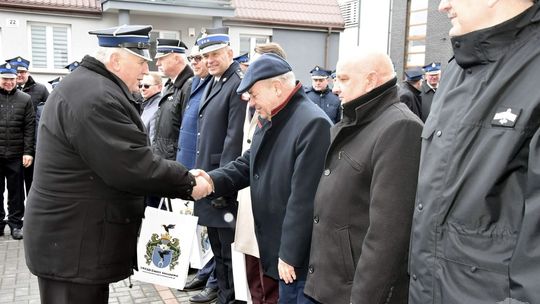 Strażacy ochotnicy ze Śniadowa i Starych Konopek z nowymi pojazdami - [VIDEO]