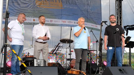 Szanty nad Narwią rozbrzmiały w Łomży – festiwal SzantyGraJ 2025! - [VIDEO]