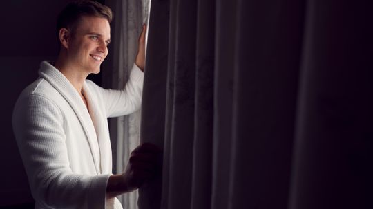 Szlafroki męskie: Nie tylko po to, by wyglądać jak książę!