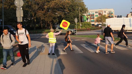 „Uliczni opiekunowie” dbają o bezpieczeństwo pieszych