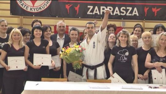 Uroczyste zakończenie Kursu Samoobrony Kobiet w Zambrowie