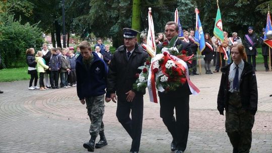 Uroczystości patriotyczne w Jedwabnem
