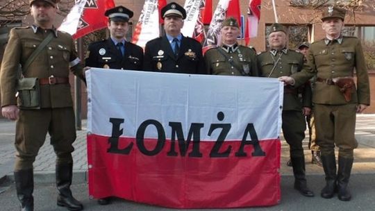 W hołdzie żołnierzom Narodowych Sił Zbrojnych