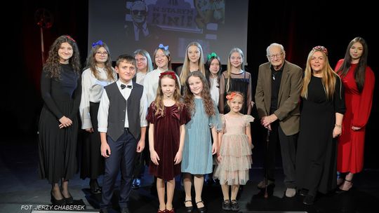 W ŁOMŻY, JAK W STARYM KINIE