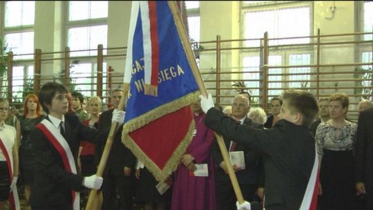 Wieczór patriotyczny w SP nr 7 w Łomży . VIDEO