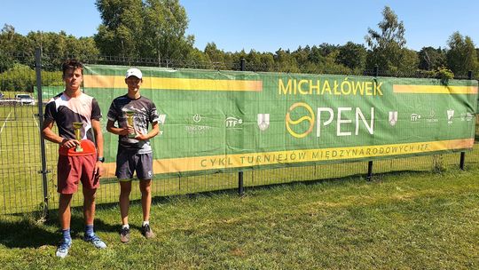 Wiktor Kosowski deblowym finalistą turnieju ITF World Tennis Tour Juniors w Michałówku 
