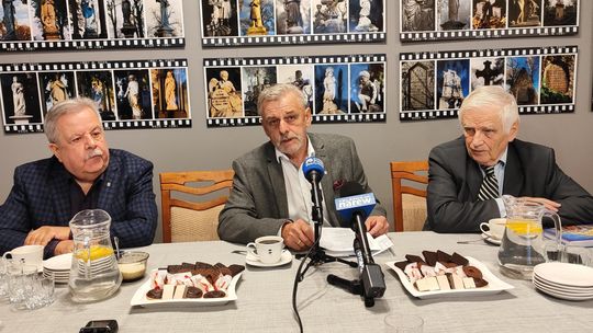 Wspomnienia, prace naukowe i historia regionu. Apel Towarzystwa Przyjaciół Ziemi Łomżyńskiej - [VIDEO]