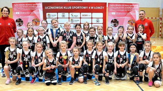 XIV Ogólnopolski Turniej Koszykówki Dziewcząt „UKS 4 Łomża Basket Cup 2022” rozegrany