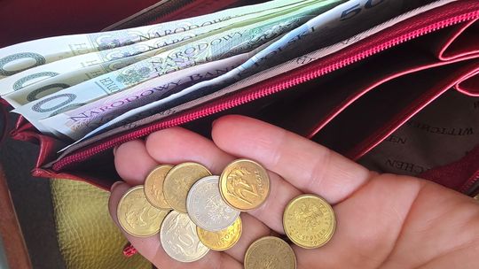 ZUS wypłaca renty wdowie. W regionie świadczenie otrzymało 10,1 tys. osób