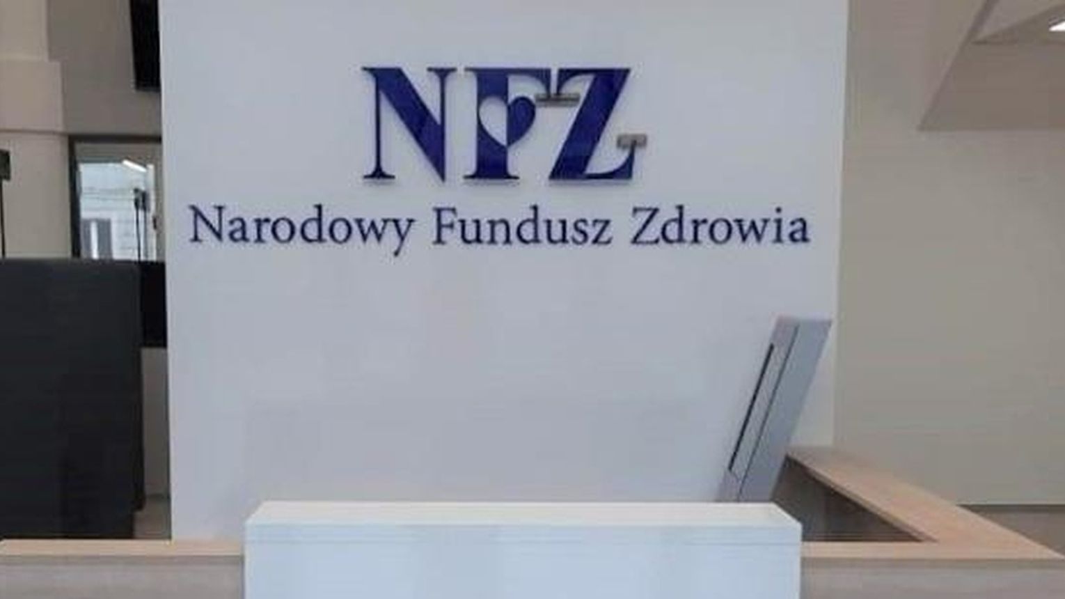 NFZ zaoszczędził miliardy złotych. Dlaczego nie przeznaczył ich na ...