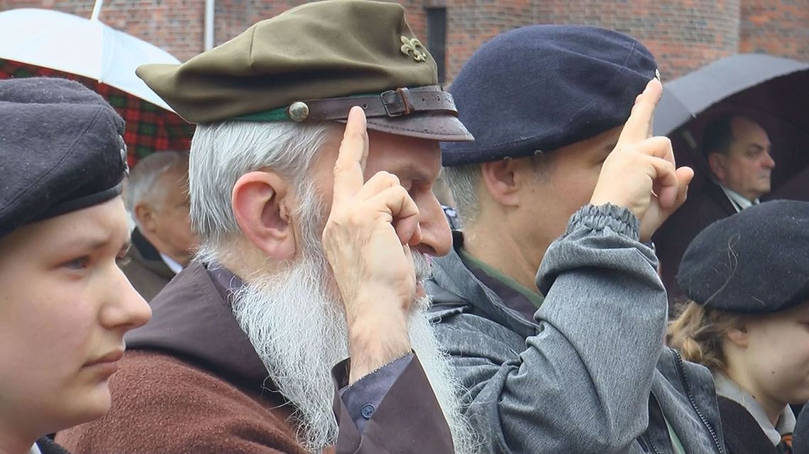 76 rocznica Zbrodni Katyńskiej / 6 Rocznica Katastrofy Smoleńskiej - VIDEO