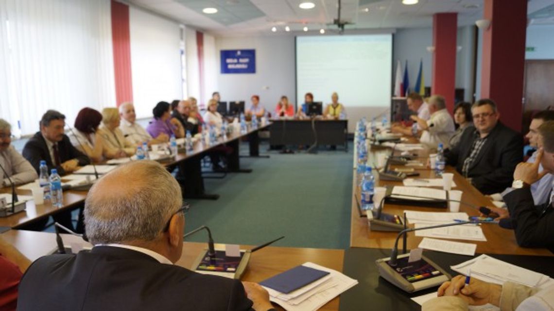 A tymczasem w Łomży... A tymczasem w Łomży...