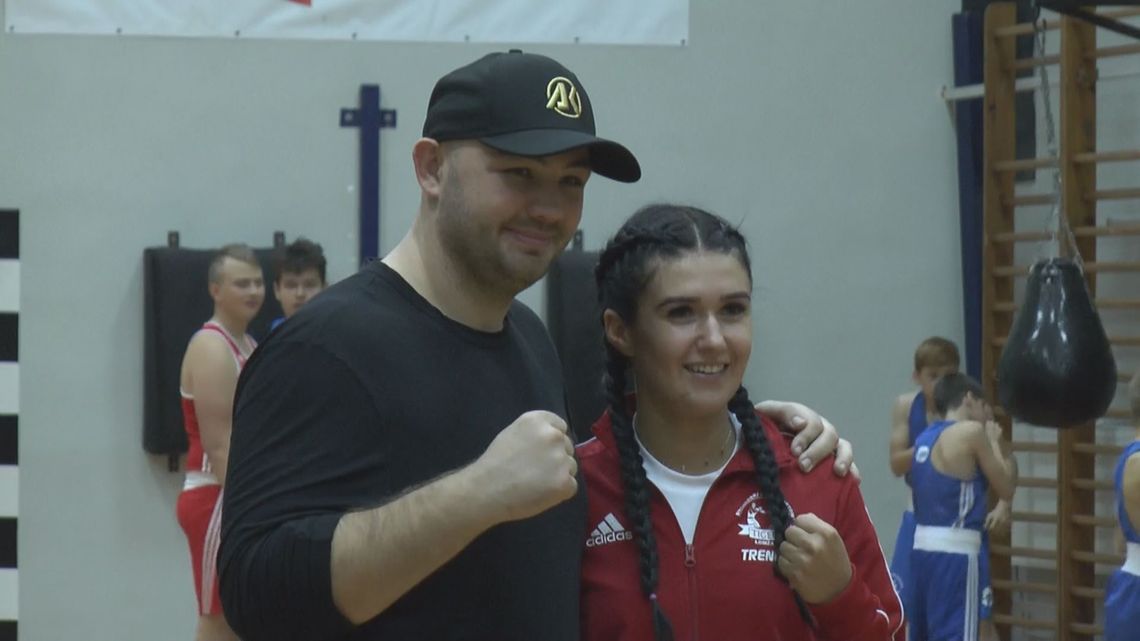 Adam Kownacki w drodze po tytuł mistrza świata zajrzał do Łomży [VIDEO] 