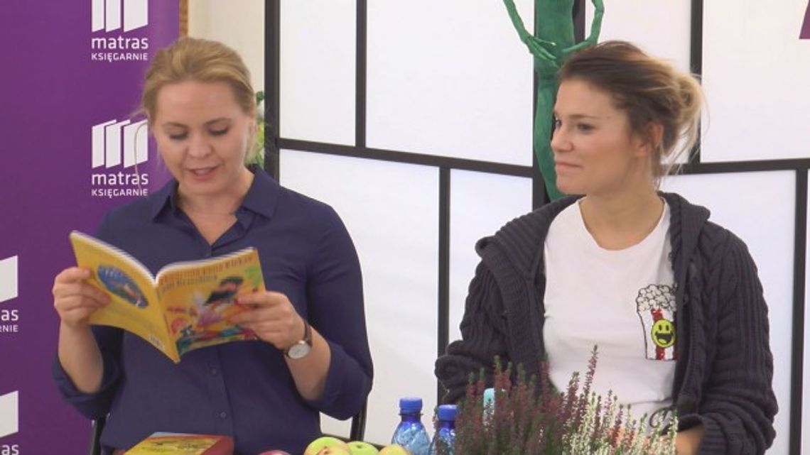 Akcja "Czytamy" w Łomży - VIDEO