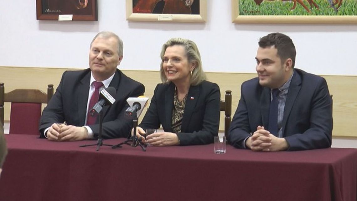 Anna Maria Anders w Jednostce Wojskowej w Łomży - VIDEO