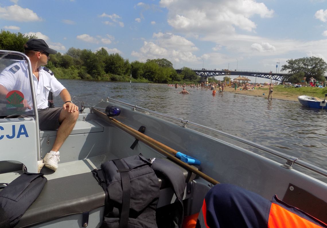 Bezpieczniej nad wodą