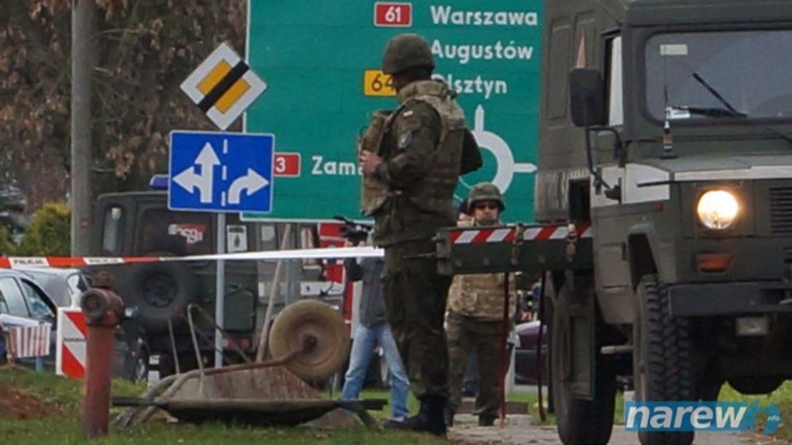  Bombowy alarm na ulicach Łomży - FOTO