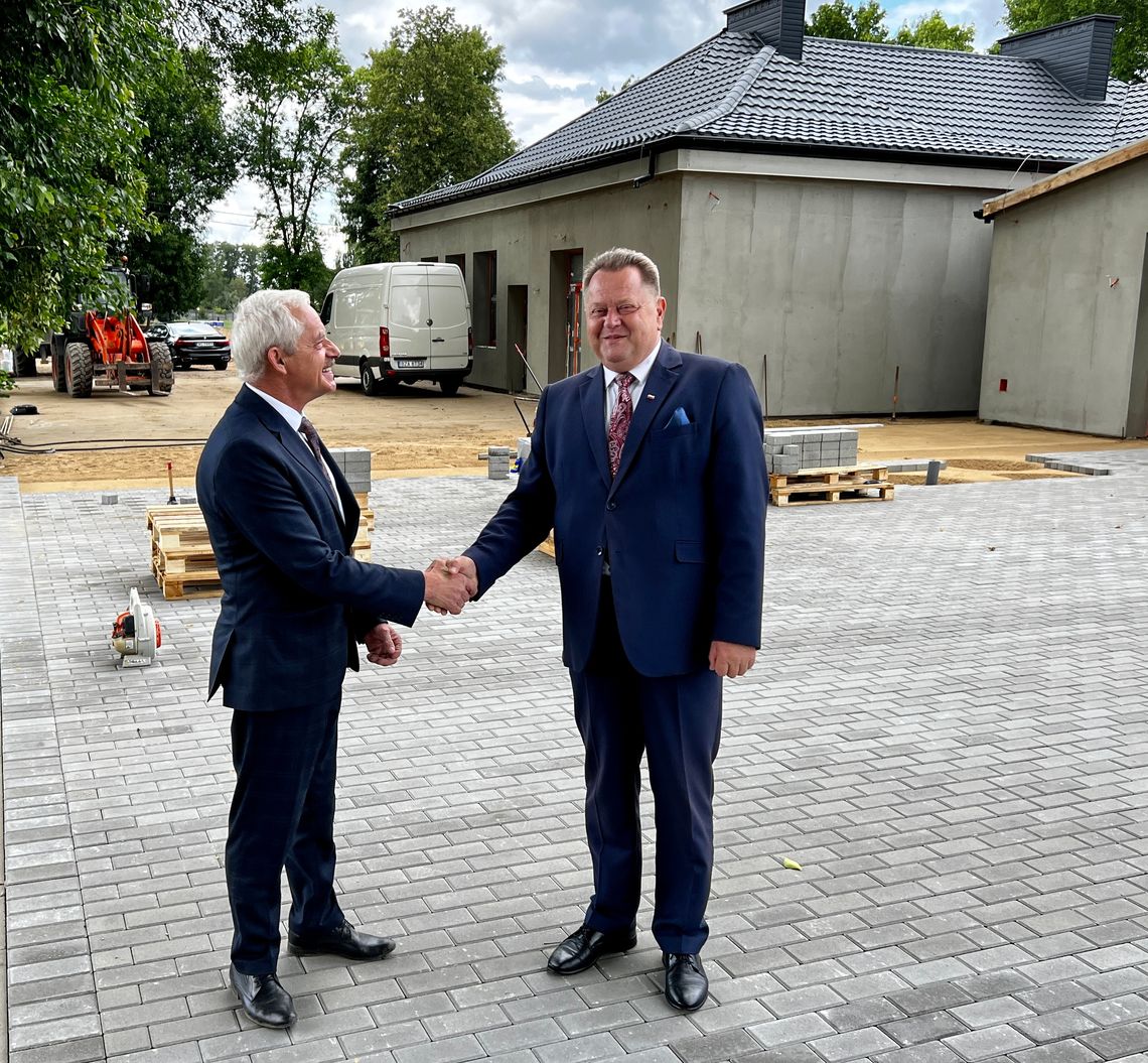 Centrum Opiekuńczo-Mieszkalne w Pęchratce nabiera kształtów - [VIDEO]