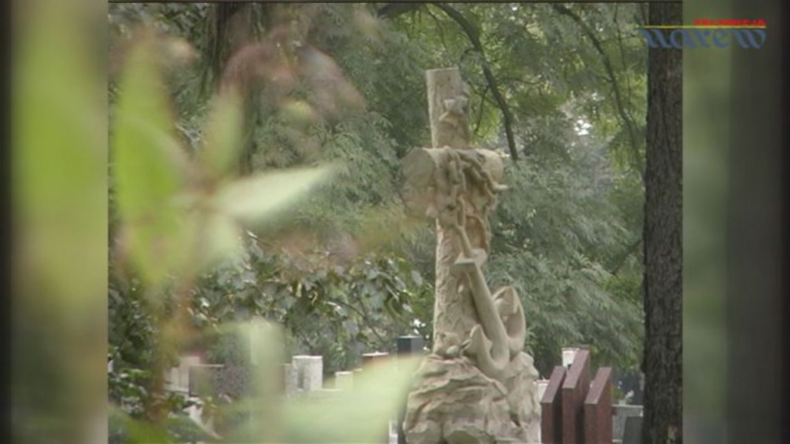 Cmentarz łomżyński - Czarna perła północnego Mazowsza