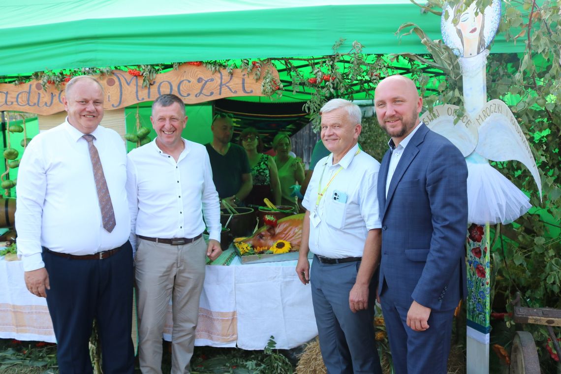 Dożynki w Szumowie: Tradycja, Wspólnota i Wsparcie w Sercu Podlasia - [VIDEO]