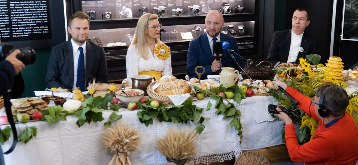 Dożynki Wojewódzkie w Małym Płocku - [VIDEO]
