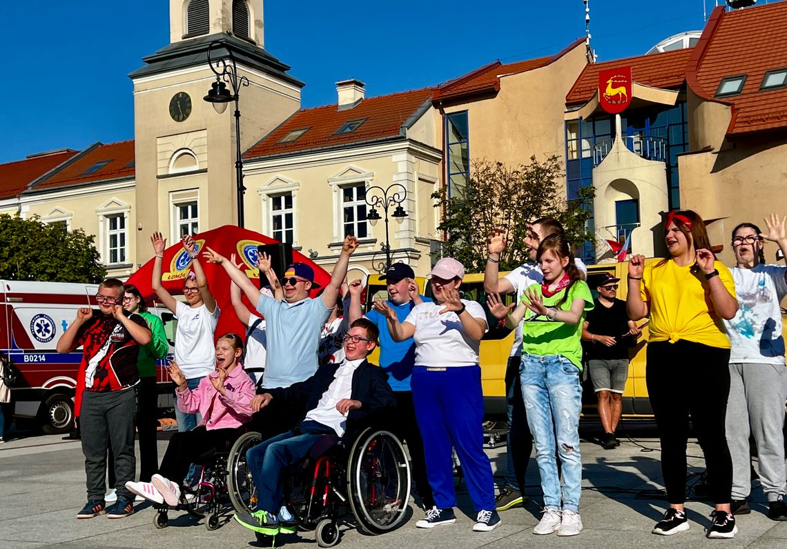 Drugi Piknik integracyjny w Łomży - [VIDEO] i [FOTO]