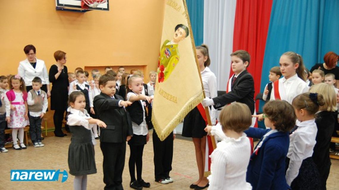 Dumni pierwszoklasiści ze Szkoły Podstawowej Nr 4 w Łomży