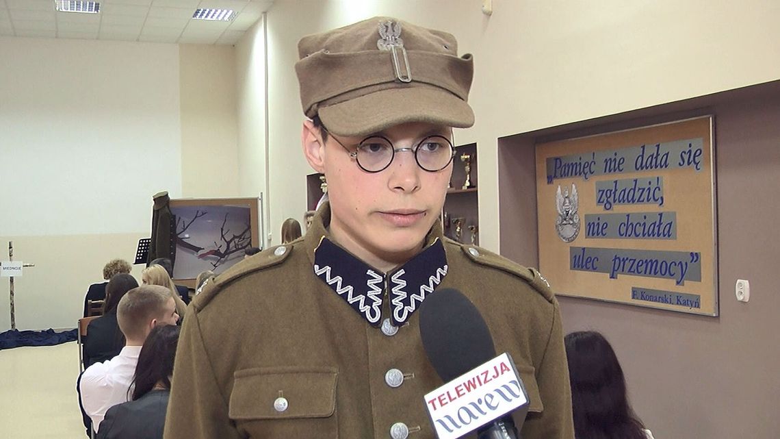 "Dzień Pamięci Ofiar Zbrodni Katyńskiej" w ZSTiO - VIDEO