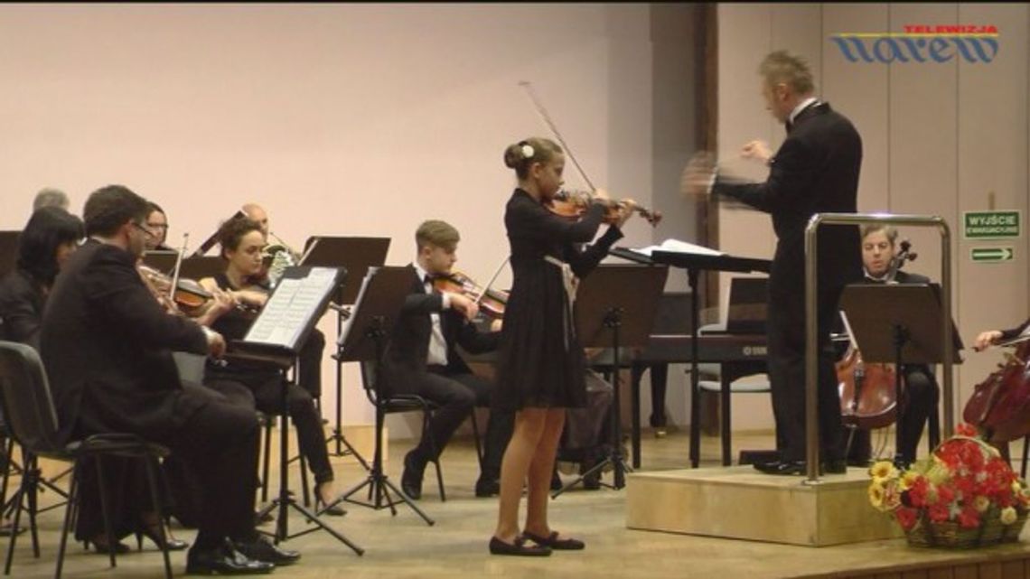 Filharmonia Kameralna w Łomży - Estrada Młodych Filharmonia Kameralna w Łomży - Estrada Młodych