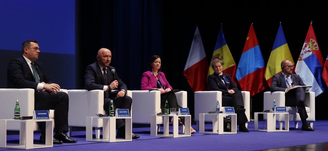 Forum Spójności i Rozwoju Granicznego UE. Debata o przyszłości wschodnich regionów [VIDEO]