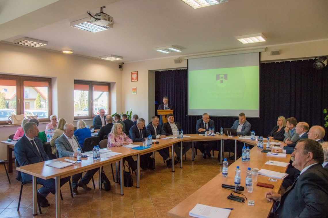 Gmina Kolno: Nowe inwestycje i nominacje dyrektorskie podczas XII Sesji Rady Gminy
