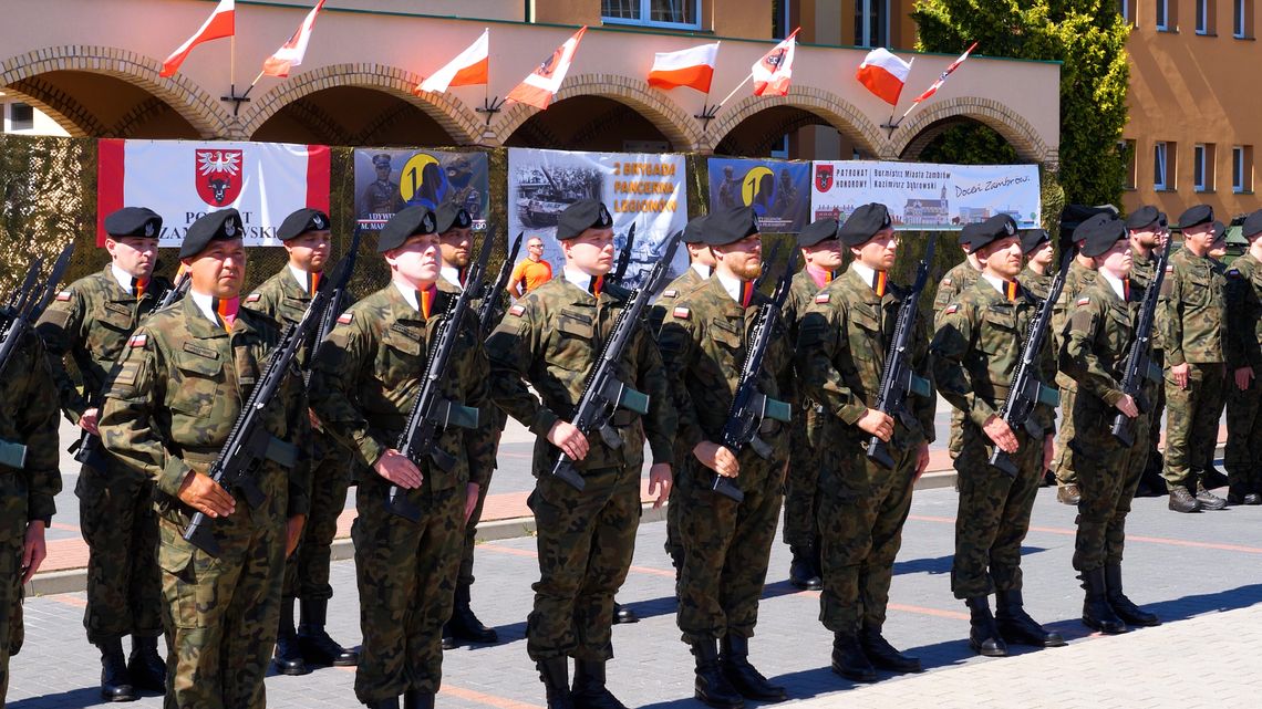 Historyczny dzień w Zambrowie – nowe jednostki oficjalnie w strukturach 2. Brygady Pancernej - [VIDEO]