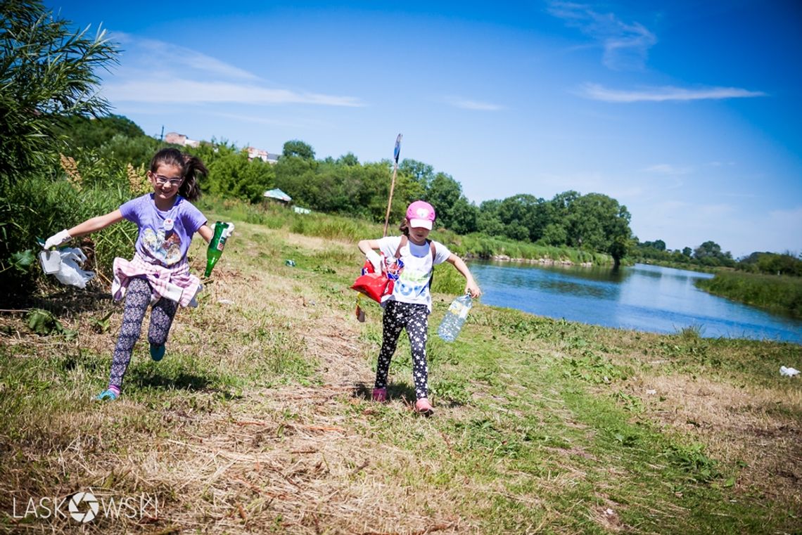 I LOVE NAREW, a więc posprzątam jej brzegi - FOTO