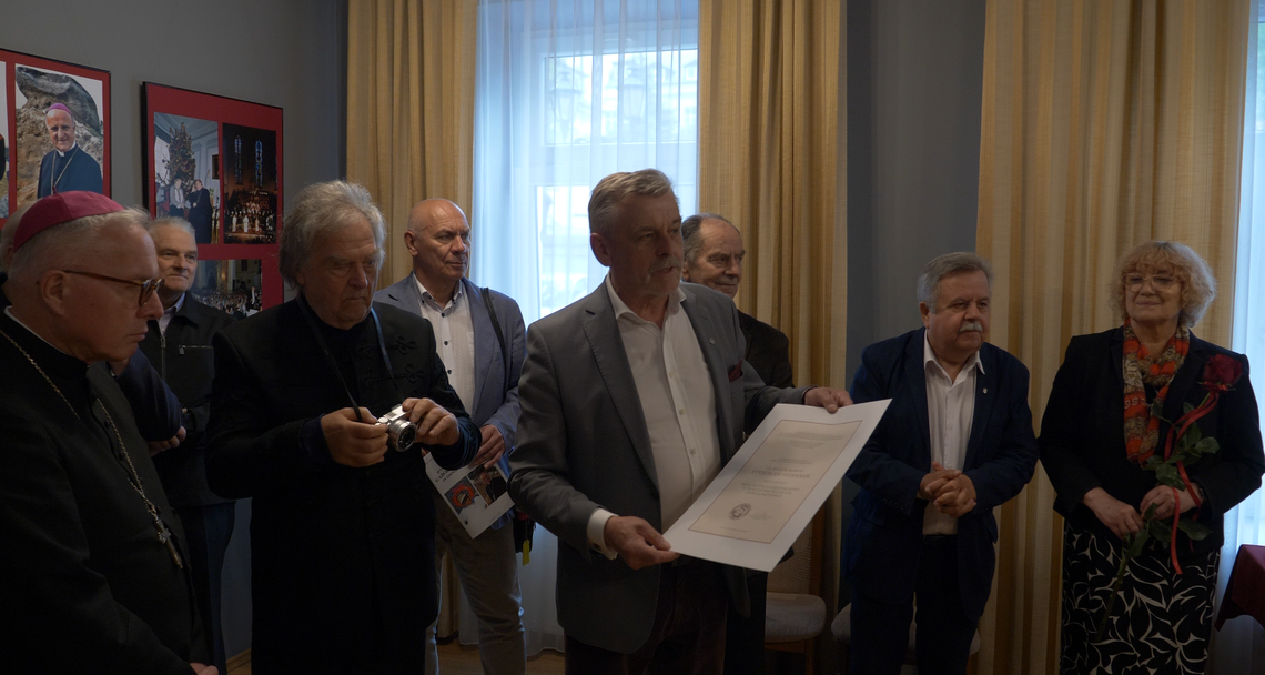 IN OMNIBUS CHRISTUS –  Hołd dla biskupa Stanisława Stefanka w TPZŁ - [VIDEO]