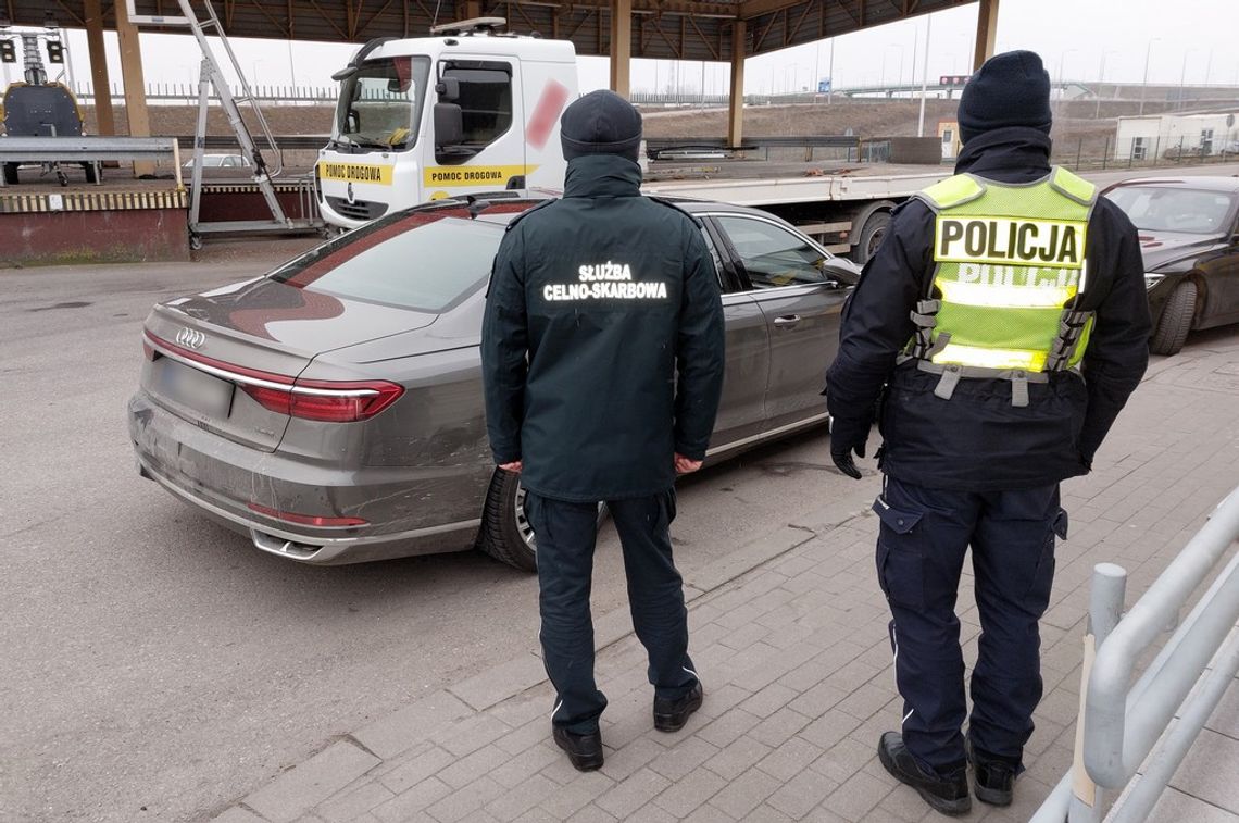Jechał autem zgłoszonym jako utracone. Podróż zakończył w Budzisku