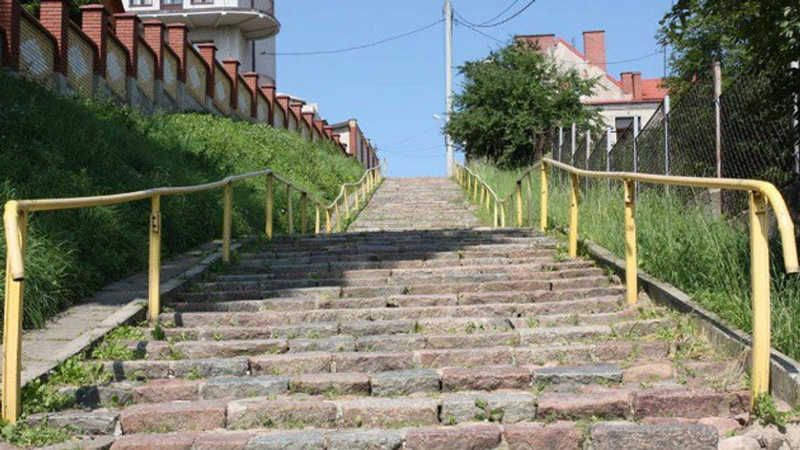 Kamienne schodki odzyskają dawny blask Kamienne schodki odzyskają dawny blask