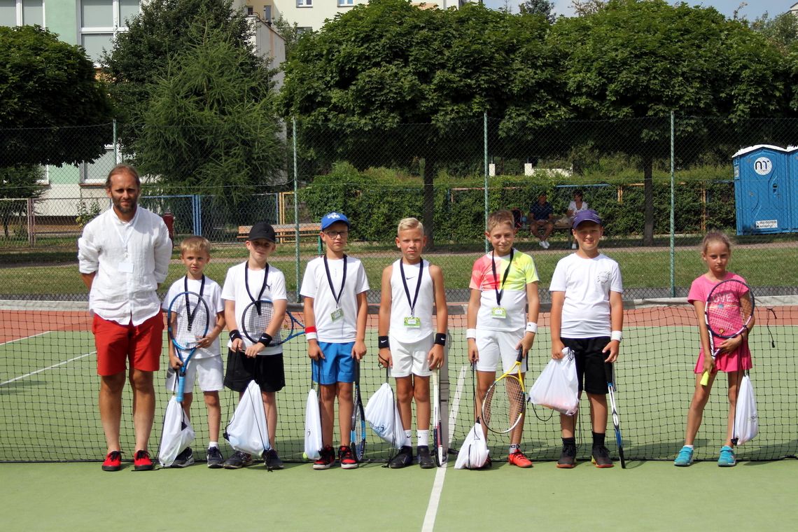 Klub tenisowy SetPoint Łomża zainaugurował swoją działalność [FOTO]