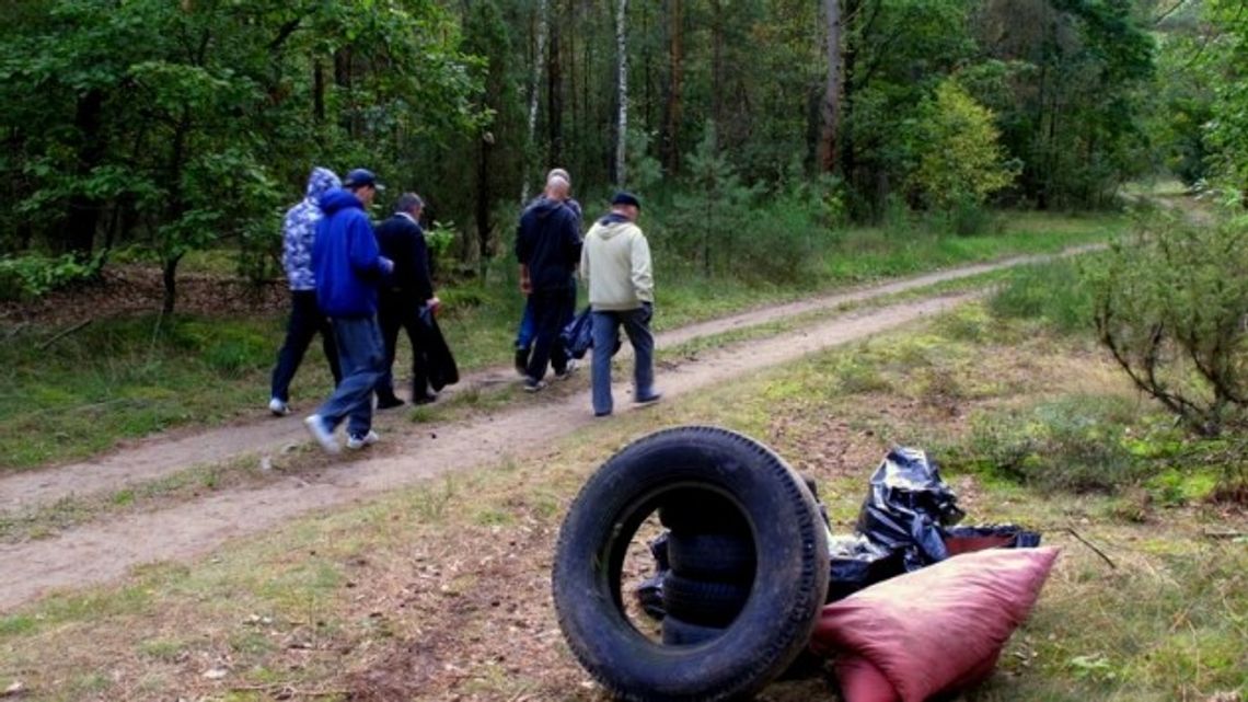 Kocham... Lubię... Szanuję... Nie śmiecę!