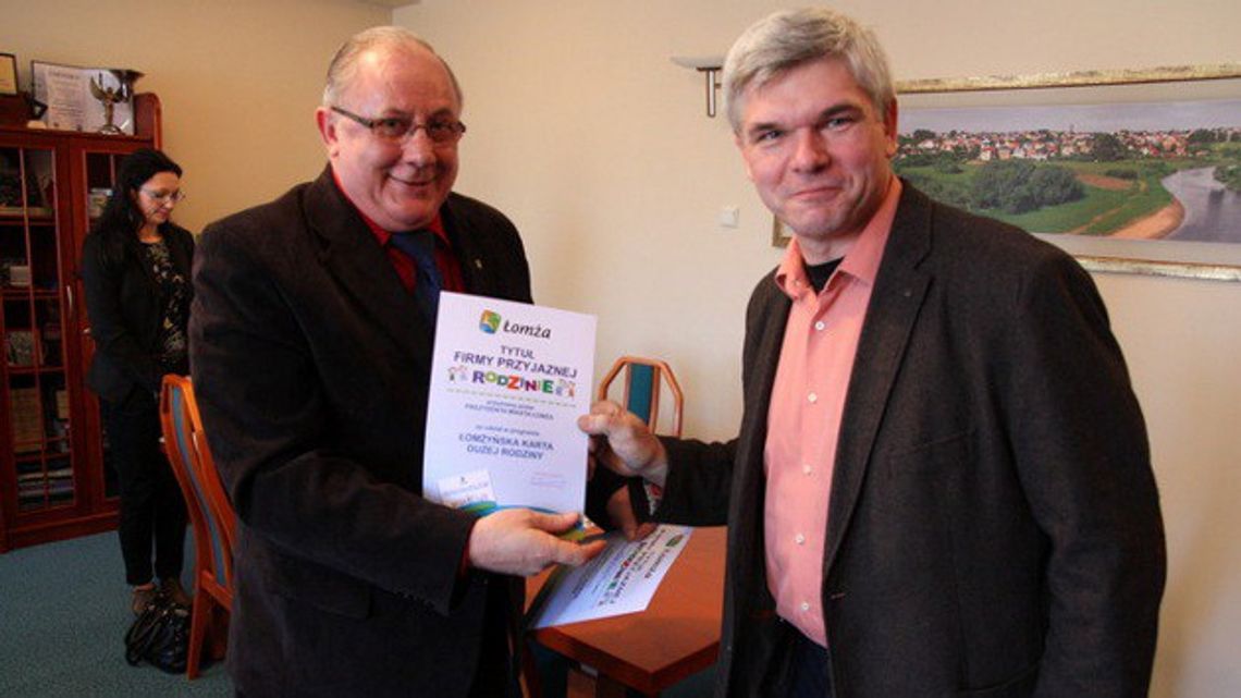 Kolejne firmy dołączyły do Karty Dużej Rodziny Kolejne firmy dołączyły do Karty Dużej Rodziny