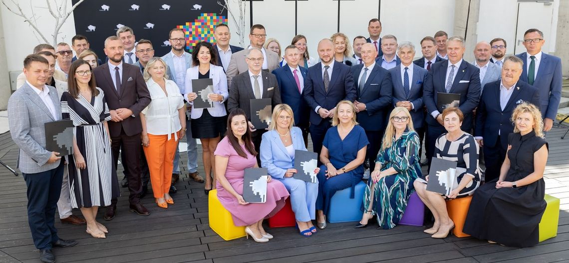 Kolejne umowy w ramach Funduszu Wsparcia Gmin i Powiatów