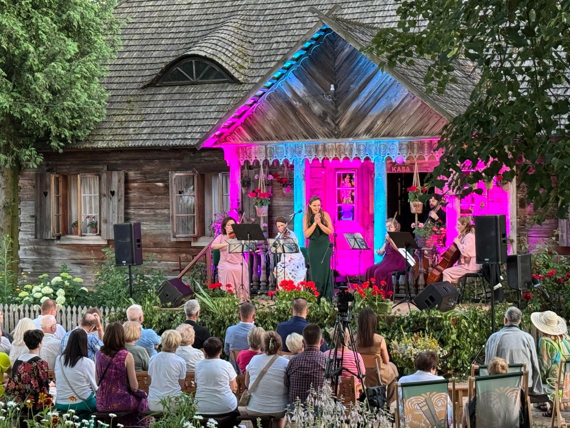 Koncert w Skansenie Kurpiowskim zachwycił publiczność Dni Drozdowo–Łomża - [VIDEO]