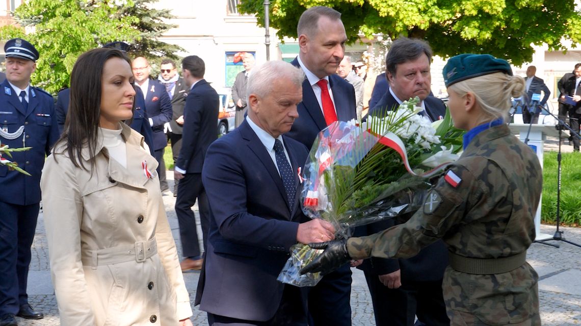 Konstytucja 3 Maja fundamentem państwa – podniosłe uroczystości w Łomży - [VIDEO]