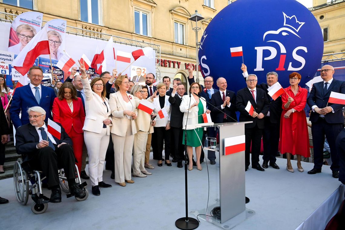 Konwencja PiS w Kielcach. Wąsik “jedynką” w Podlaskim do PE. Za nim Karski i Andruszkiewicz