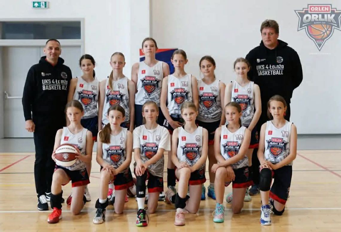 Koszykarki SP4 z 4. miejscem w Polsce! Koszykarki SP4 z 4. miejscem w Polsce!