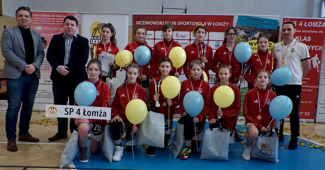 Koszykarki z Łomżyńskiej „Czwórki” w Finale Krajowych Mistrzostw Polski w Igrzyskach Dzieci w Koszykówce Dziewcząt