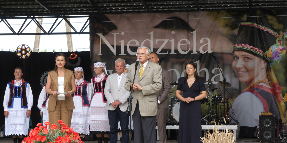 Kurpie mają własny rytm. Na Rocha usłyszało go 4500 gości - [VIDEO]